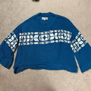 NWOT WildFox Women’s Small Blue Knit Screen Print Oversized Sweater Puff Sleeves